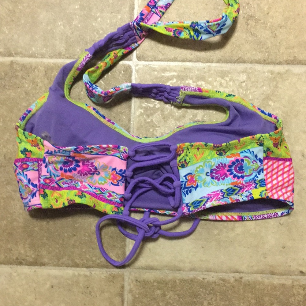 Super cute bikini! - Picture 2 of 3